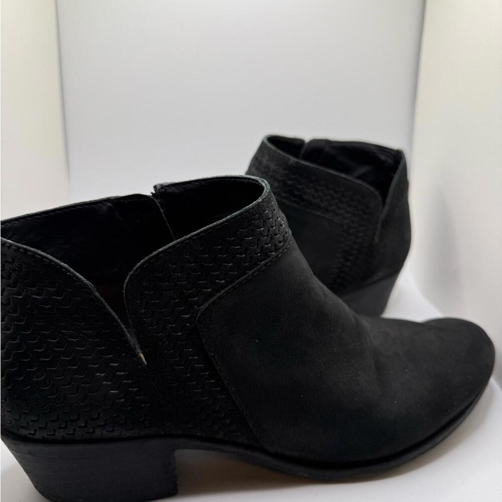 Lucky brand Women's Black Suede Ankle Boots
